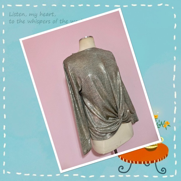 👛👠FOURTEEN PLACE METALLIC BLOUSE NWT Sz S/ M👛👠 - Picture 14 of 16